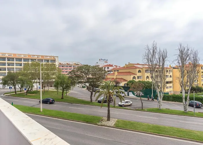 Flh Balcony Flat With Pool Albufeira